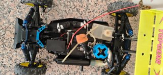 Coche teledirigido gasolina