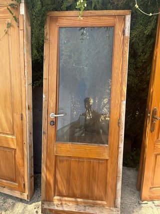 Puerta madera con marco 82x200