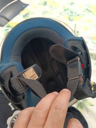 Casco Jet Dorado con Pantalla Transparente