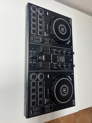Controlador DJ Pioneer DDJ-200