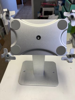 Soporte giratorio antirrobo para tablet