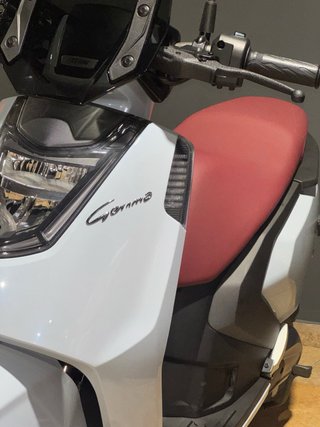 Keeway Gemma 125 Scooter Gris/Rosa