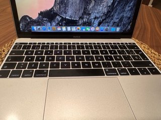 MacBook Air Plata 11”