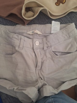Conjunto deportivo niña y 2 shorts