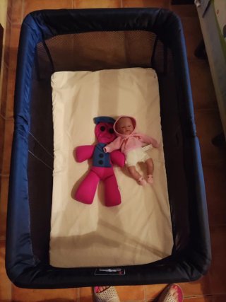 Cuna de viaje BabyBjorn.