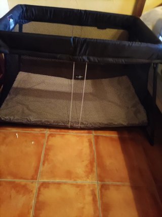 Cuna de viaje BabyBjorn.