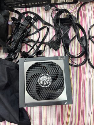 Alimentatore Cooler Master V650 80+ gold Modulare
