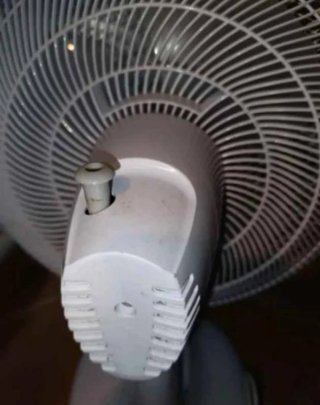 Ventilador de mesa blanco