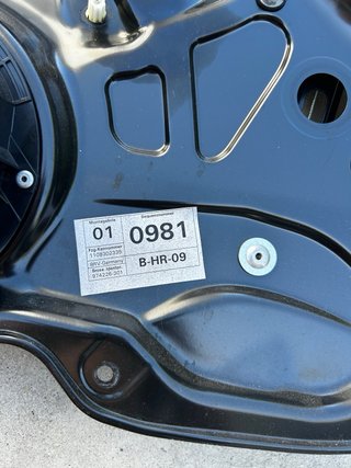 Panel elevalunas trasero derecho Passat B7
