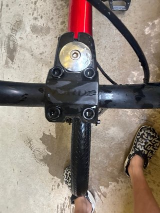 Bicicleta BMX Mongoose Race