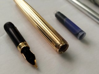 Penne stilografiche + bottiglia d'inchiostro