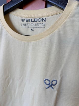 Camiseta verde