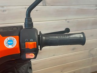 MITT XRS 125