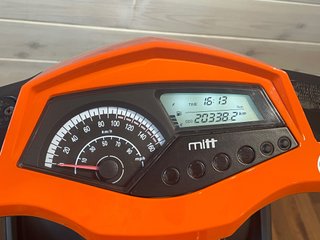 MITT XRS 125
