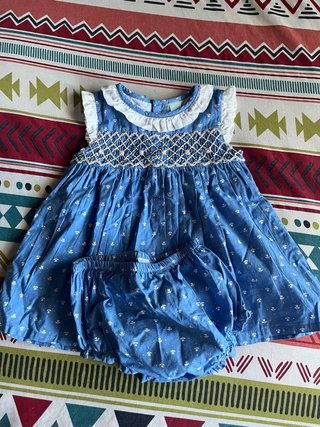 Vestido niña 12 meses sin usar