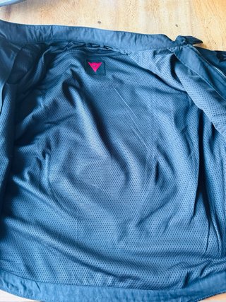 Chaqueta de moto nueva Dainese
