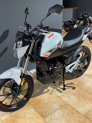 Keeway RKS 125