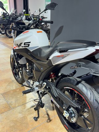 Keeway RKS 125