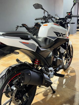 Keeway RKS 125
