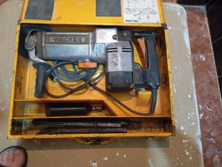 Martillo Wacker 1002