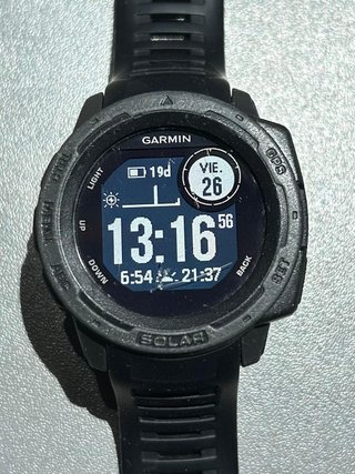 Reloj Garmin Instinct Solar Negro/Gris