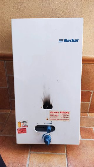 Termo exterior gas butano Neckar.