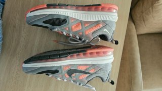 Zapatillas Nike Genome Grises y Naranjas