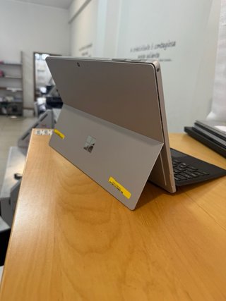 Microsoft Surface Pro 7