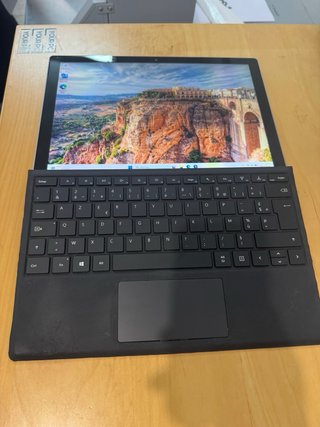 Microsoft Surface Pro 7