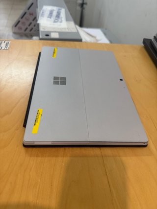 Microsoft Surface Pro 7