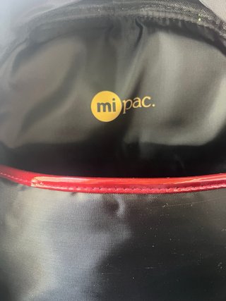 Mochila Mi-Pac Burdeos Brillante