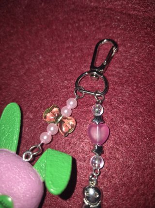 Llavero Fuggler Rosa con Adornos