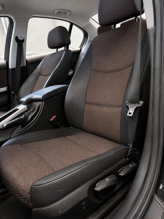 BMW Serie 3 2010 ¡IMPOLUTO! MUY BIEN CUIDADO