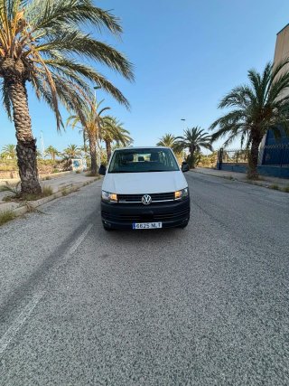 Volkswagen transporter T6 2019 DSG 4motion multiva