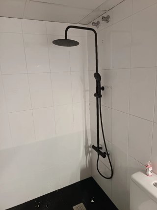 Servicios de paletería, fontanería, Pladur, pintur