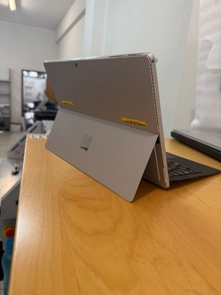 Microsoft Surface Pro 4