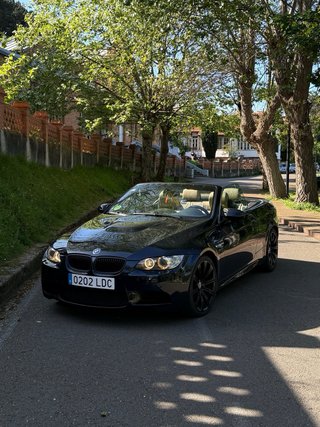 BMW M3 2010 DKG 420CV V8 E93