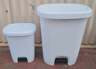 2 CUBOS DE BASURA