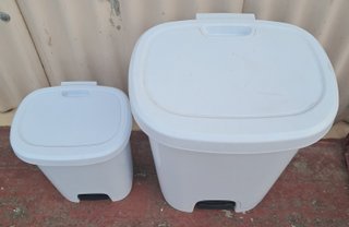 2 CUBOS DE BASURA