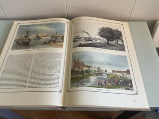 Libro “Pintoresca vieja Europa”. Gran formato.