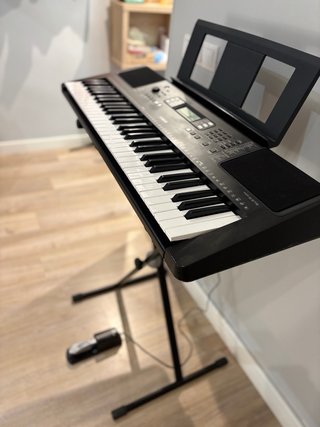 Yamaha PSR-E373 Teclado Electrónico