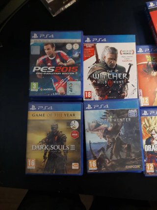 Pack PlayStation 4 Pro 1TB + 2 mandos + 13 juegos