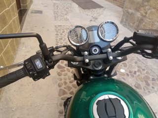 Kawasaki Z650RS - 4.000 km