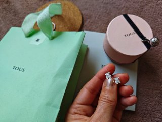 Pendientes Tous oro blanco 18kt con brillantes oso