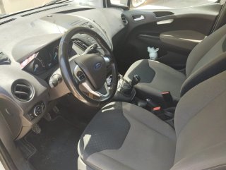 Ford Transit Courier 2020