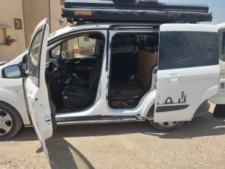 Ford Transit Courier 2020