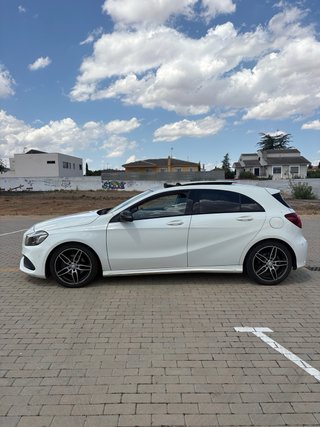 Mercedes-Benz Clase A200d AMG 2017