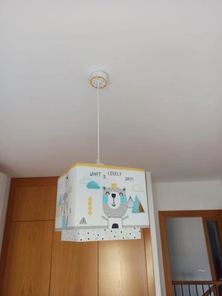 Lámpara infantil de techo