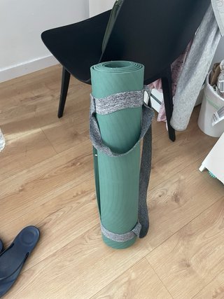 Esterilla Yoga Verde Oscuro Puntos Blancos