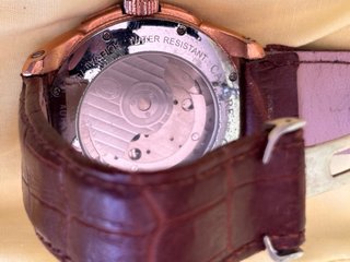 Reloj Cartier Automático Dorado Correa Marrón